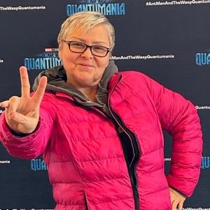 Meet your Posher, Joi